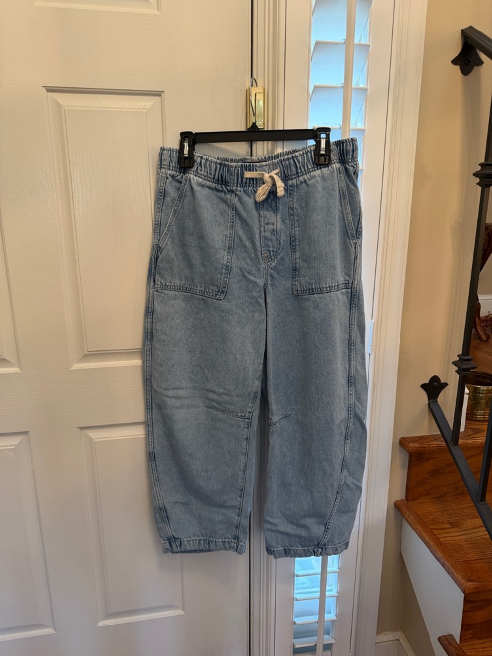 GAP Light Blue Denim Pull-On Barrel Jeans